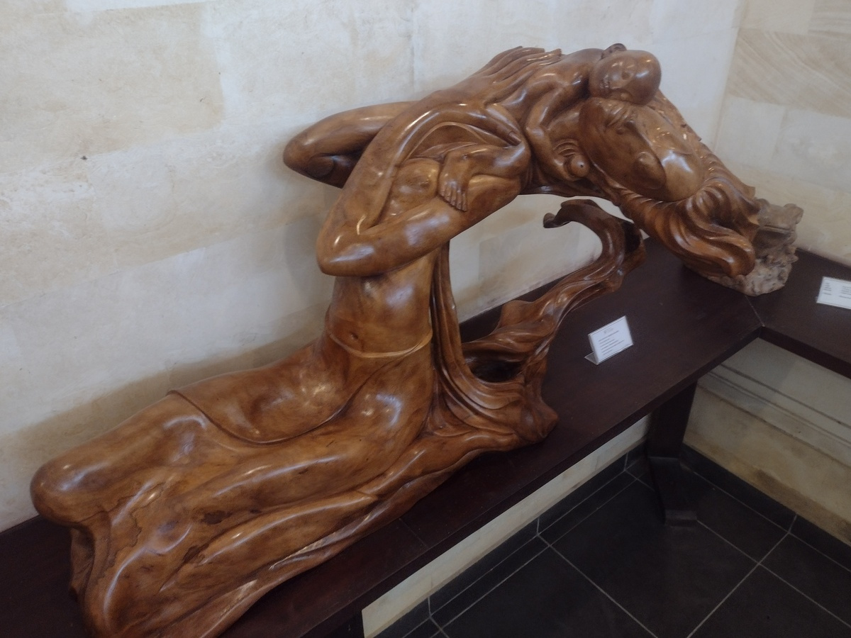 Another wood sculpture